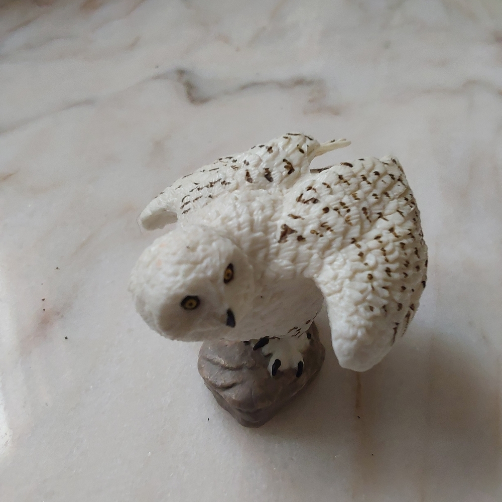 Vintage Snowy Owl, 2008 Resin Figurine By Safari Limited